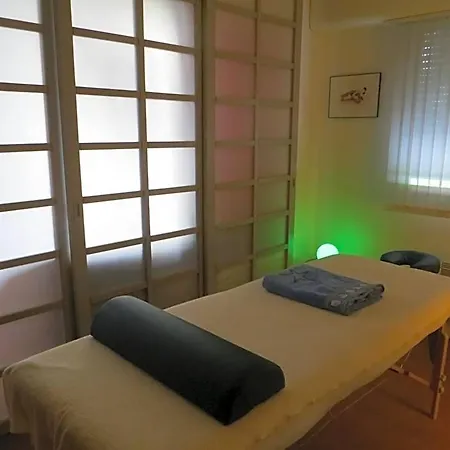 Mes Oasis Nancy Bed & Breakfast *